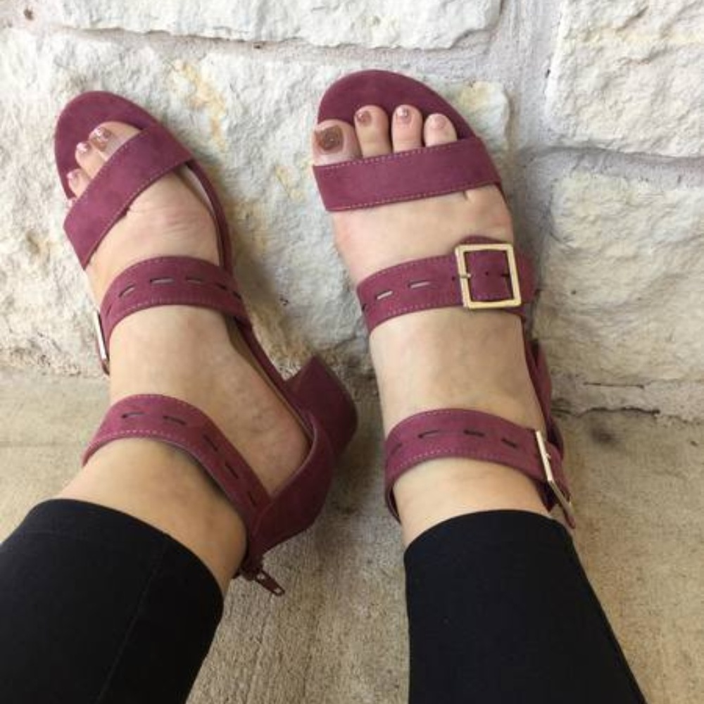Qupid Wine Faux Suede Sandals zips in back